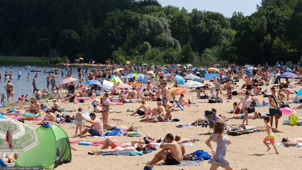 Dąbrowa Górnicza: zamknięte kąpieliska. Ratownicy zeszli z plaży