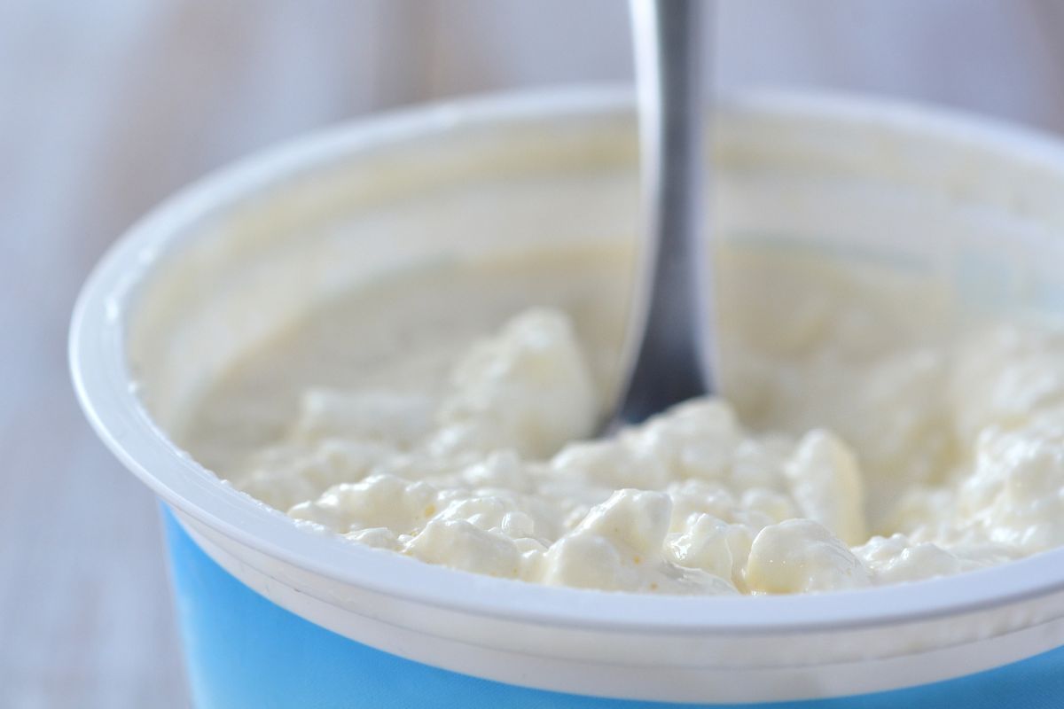 Using cottage cheese, you can create real miracles in the kitchen.