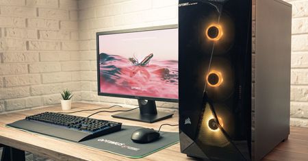 Gotowiec, ale o dobrej specyfikacji - Optimus prezentuje zestaw E-Sport GB450T-CR3