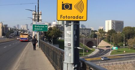 Warszawa. Fotoradary na moście Poniatowskiego