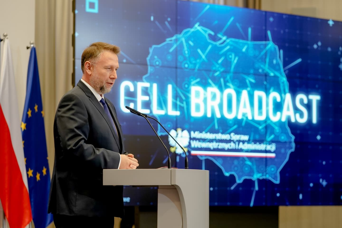 Minister Marcin Kierwiński podpisał list intencyjny ws. systemu ostrzegania ludności cywilnej Cell Broadcast