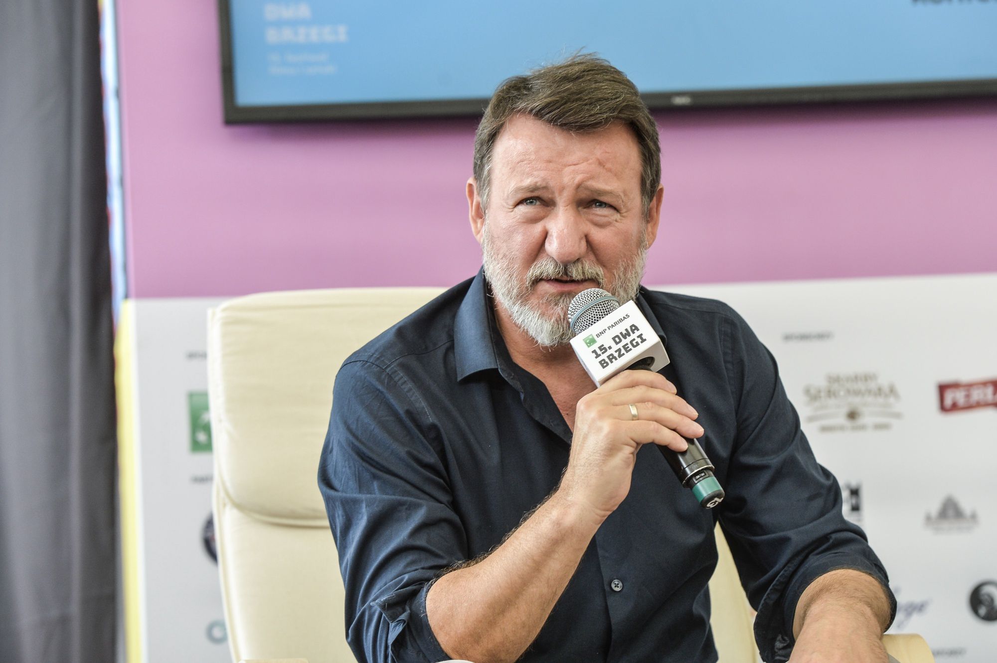 Kinga Preis wyznaje, że Robert Więckiewicz dręczył ją w szkole teatralnej. "Byłam traktowana jak ŚMIERDZĄCE G*WNO"