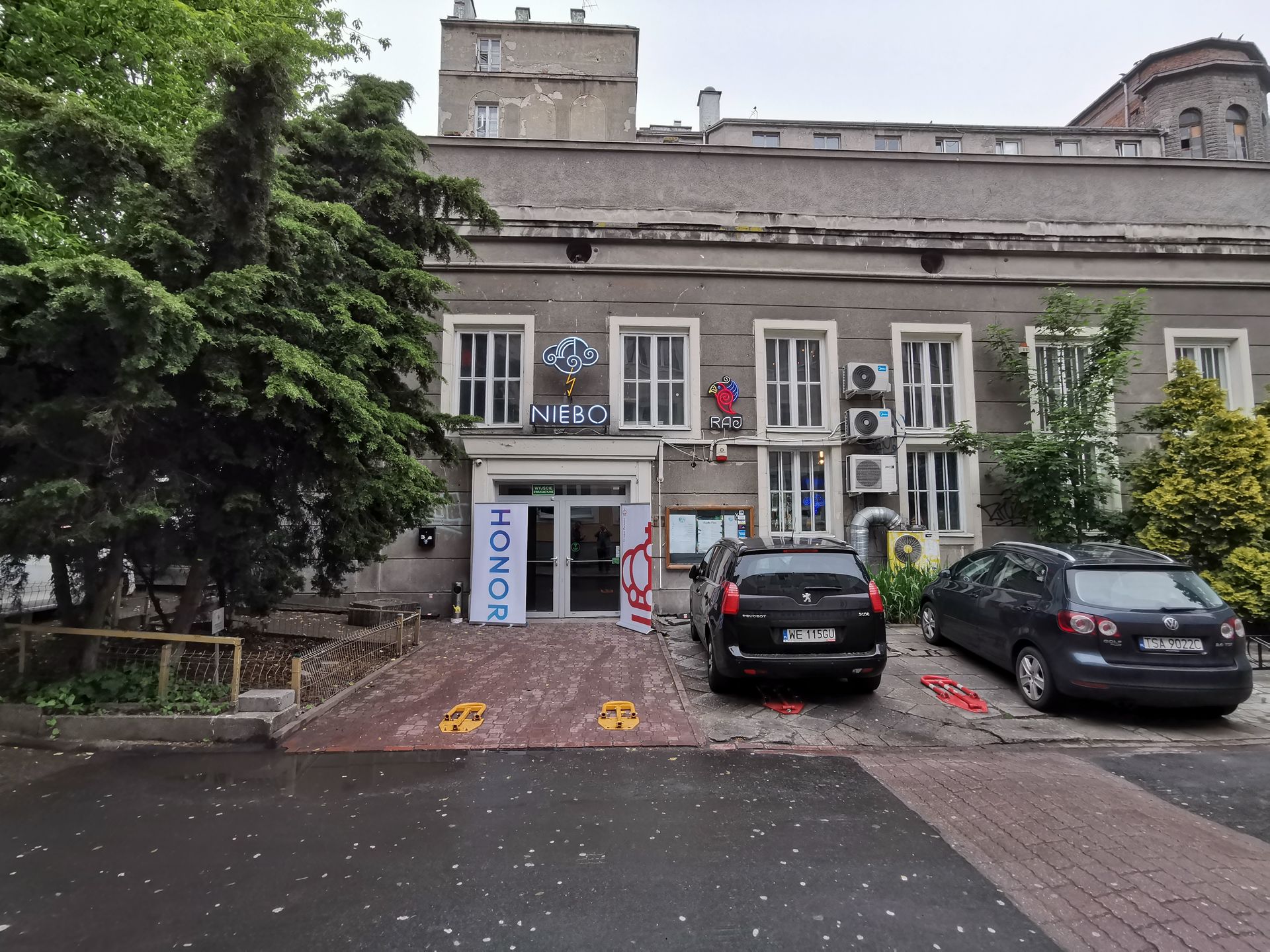 Honor 20 i 20 Pro oficjalnie. Ma poczwórny aparat z rekordowo jasną optyką 6