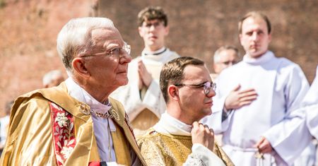 Ostatnie takie Boże Ciało Jędraszewskiego. Mocne przemówienie hierarchy