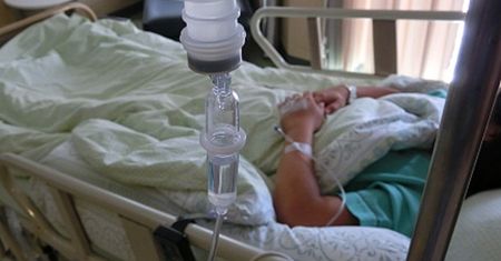 Koronawirus. Zaburzenia krzepnięcia krwi częstym powikłaniem po COVID-19 u dzieci. Dr Stopyra: "Obserwujemy je u większości pacjentów"