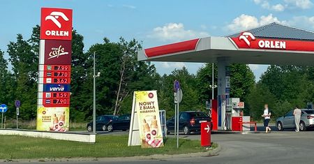 Jest jasna instrukcja, jak blokować Orlen. Wszystko w pięciu krokach