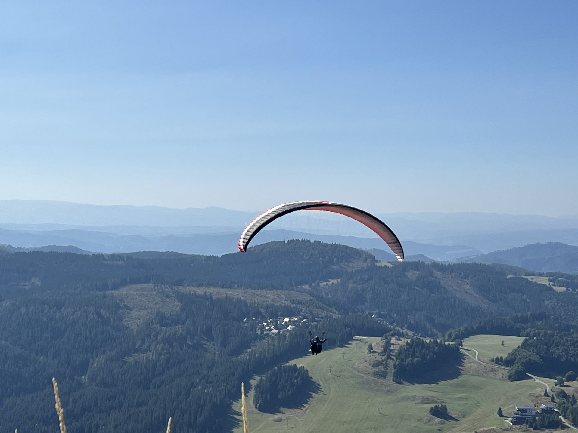 Wrażenia z lotu paraglidem są trudne do opisania słowami