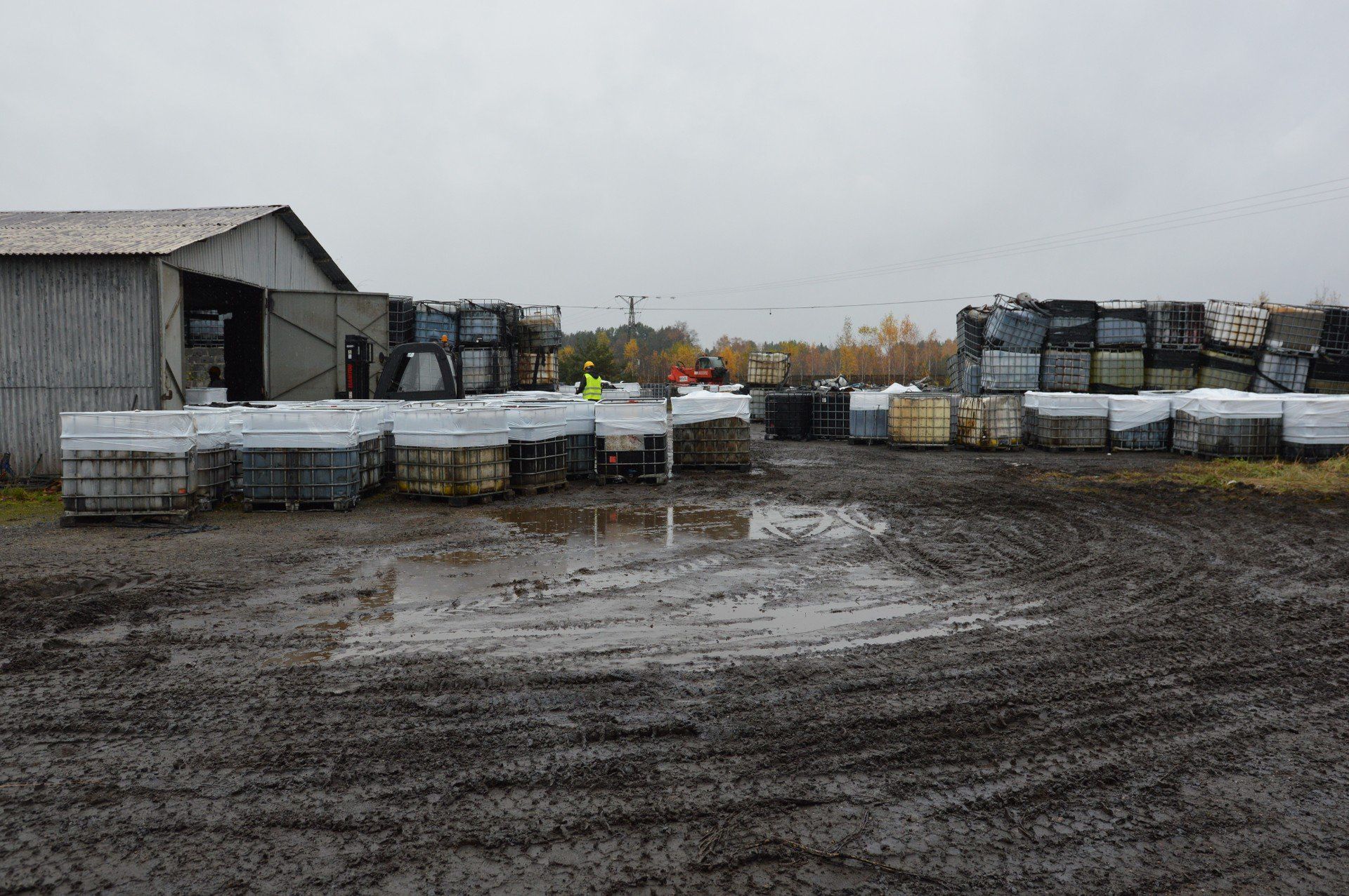 Usuwanie niebezpiecznych odpadów z Chabielic