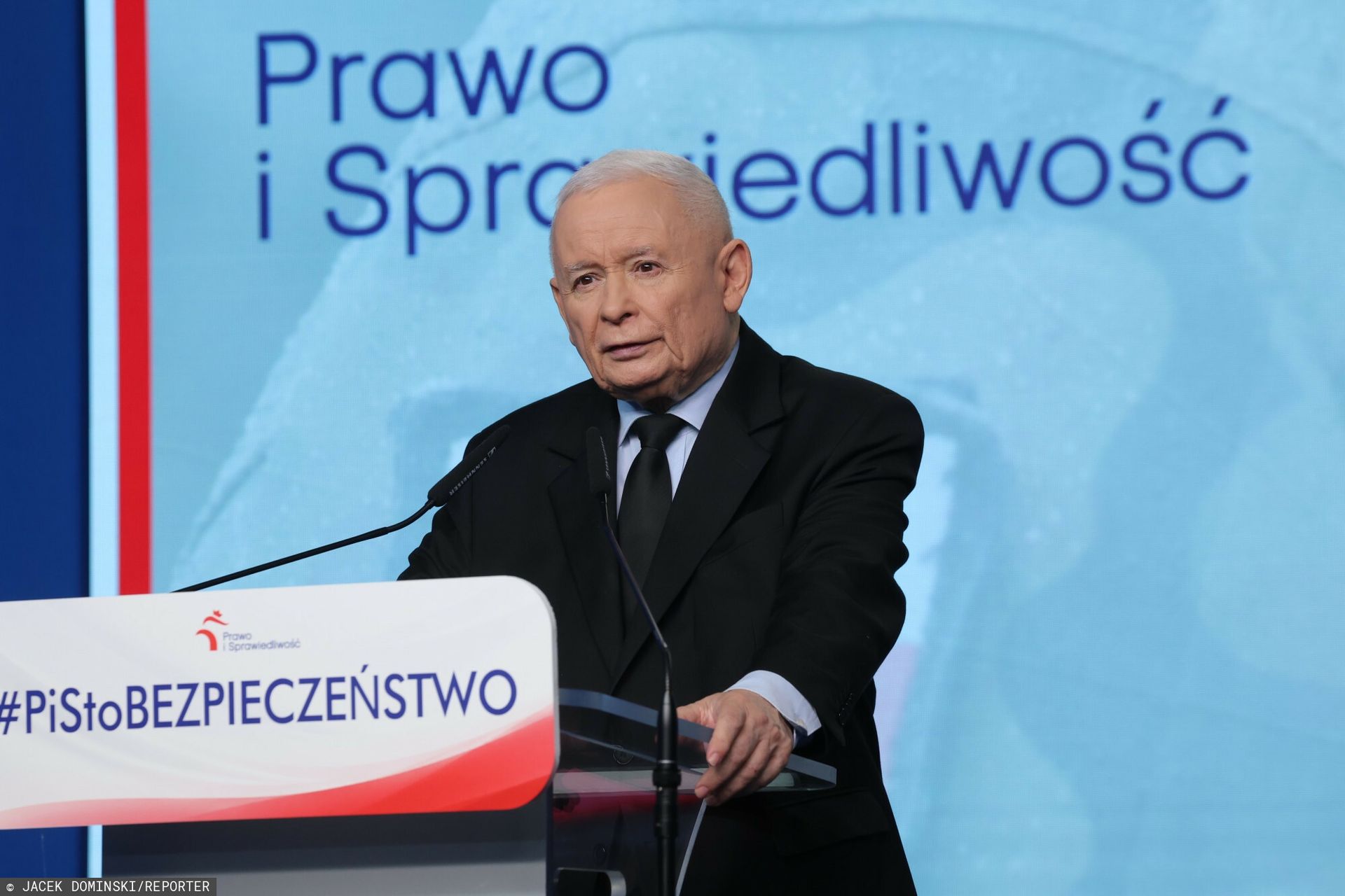 Kaczyński uderza w rząd. "Dążenie reżimu do likwidacji wolności słowa"