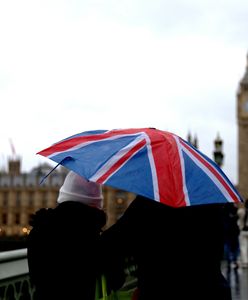 Młodzi Brytyjczycy zaniepokojeni. Opublikowano wyniki sondażu