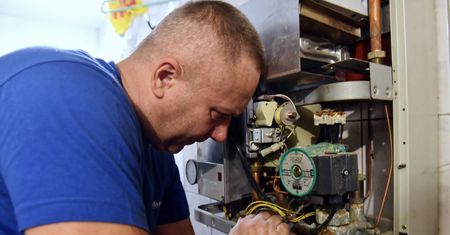 Na horyzoncie koniec nowych pieców na gaz. Czeka nas rewolucja. Czy Polska jest gotowa?