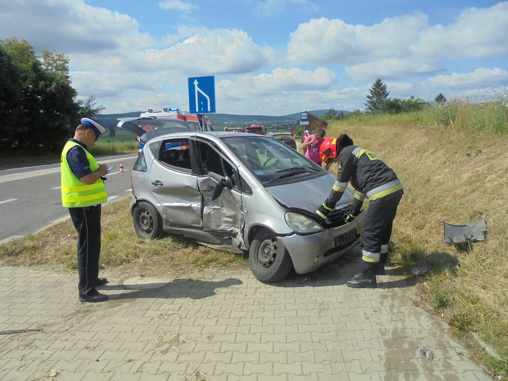 Wypadek w Dobruchnie koło Ostrowca Św.