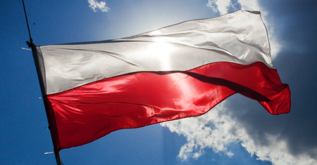 Aplikacja mObywatel dostępna na iOS-a, ale wciąż beznadziejnie bezużyteczna