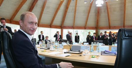 "Putin zrobi to 9 maja". Brytyjski minister obrony alarmuje