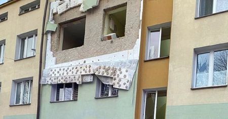 Koszmarny poranek w Rzeszowie. Eksplozja wyrwała okna z bloku