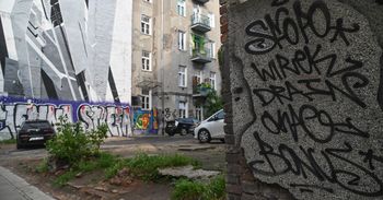 50-letni diler zatrzymany przez policję. Działał na "najniebezpieczniejszej ulicy w Warszawie"