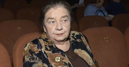 Mąż zdradził ją ze znaną sąsiadką. Potem wzięła ślub kościelny