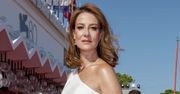Wkroczyła na czerwony dywan w Wenecji. Tylko spójrzcie na jej suknię