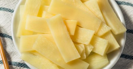 Możesz śmiało dorzucić do kurczaka i podać z ryżem. Zbijają wysoki cukier, obniżają cholesterol