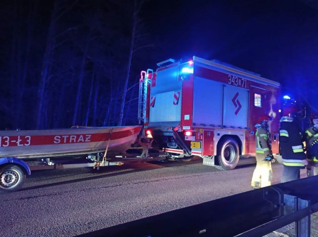 Tragiczny wypadek na Pomorzu. Auto wpadło do rzeki