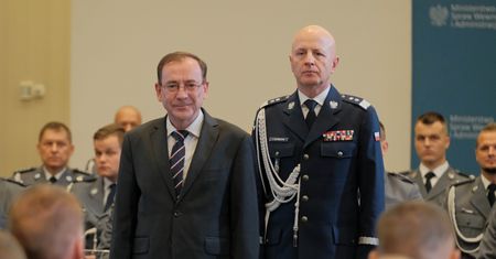 Jednoznaczny komunikat MSWiA ws. incydentu na komendzie