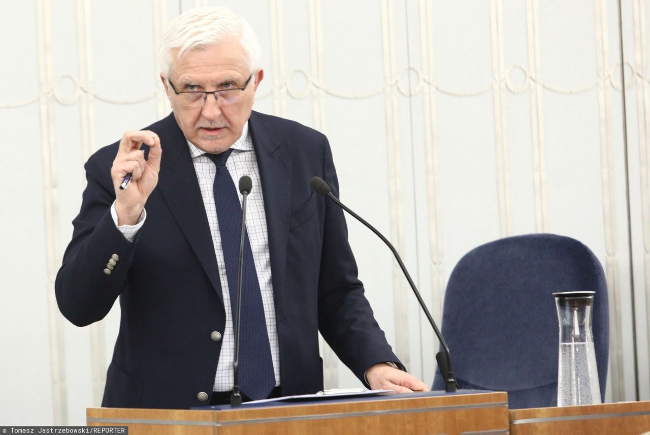 "Zamorduję cię". Groźby w kierunku Wadima Tyszkiewicza. Senator publikuje treść