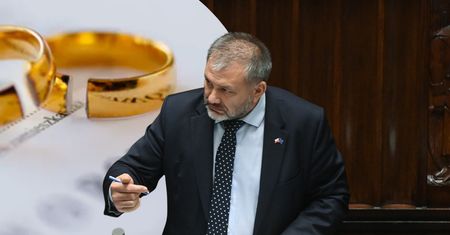 Rząd chce ułatwić rozwody. PiS: To groźny sygnał dla społeczeństwa
