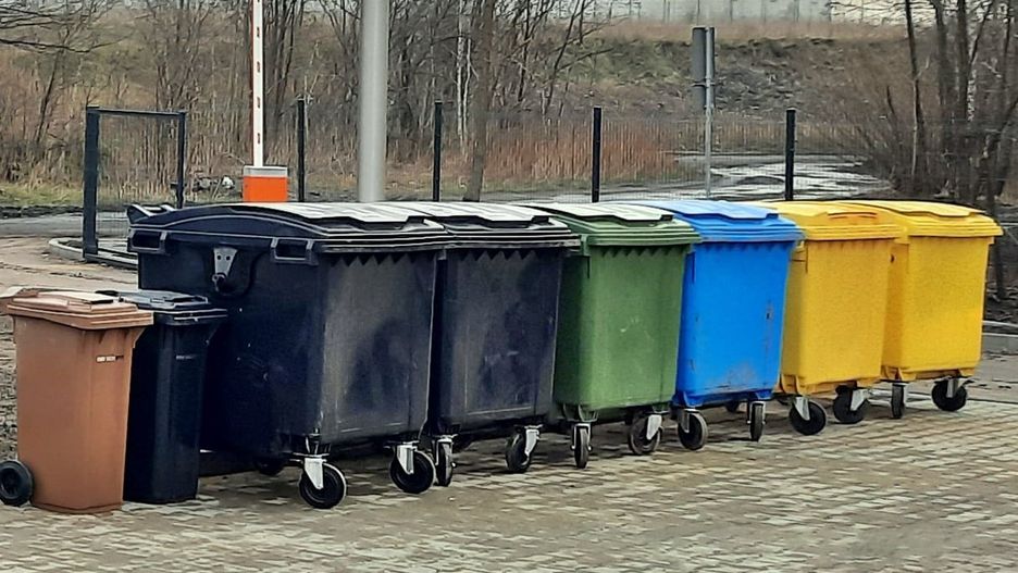 Ruda Śląska. Po zmianie odbiorcy, wymienione zostaną pojemniki na śmieci. 
