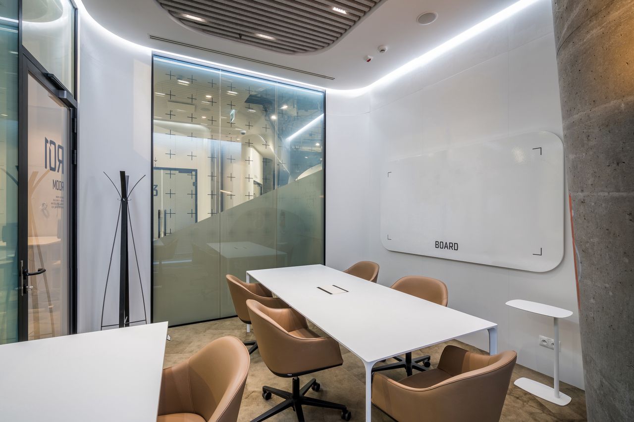 Czy folia może być inteligentna? Polska firma potrafi taką wyczarować