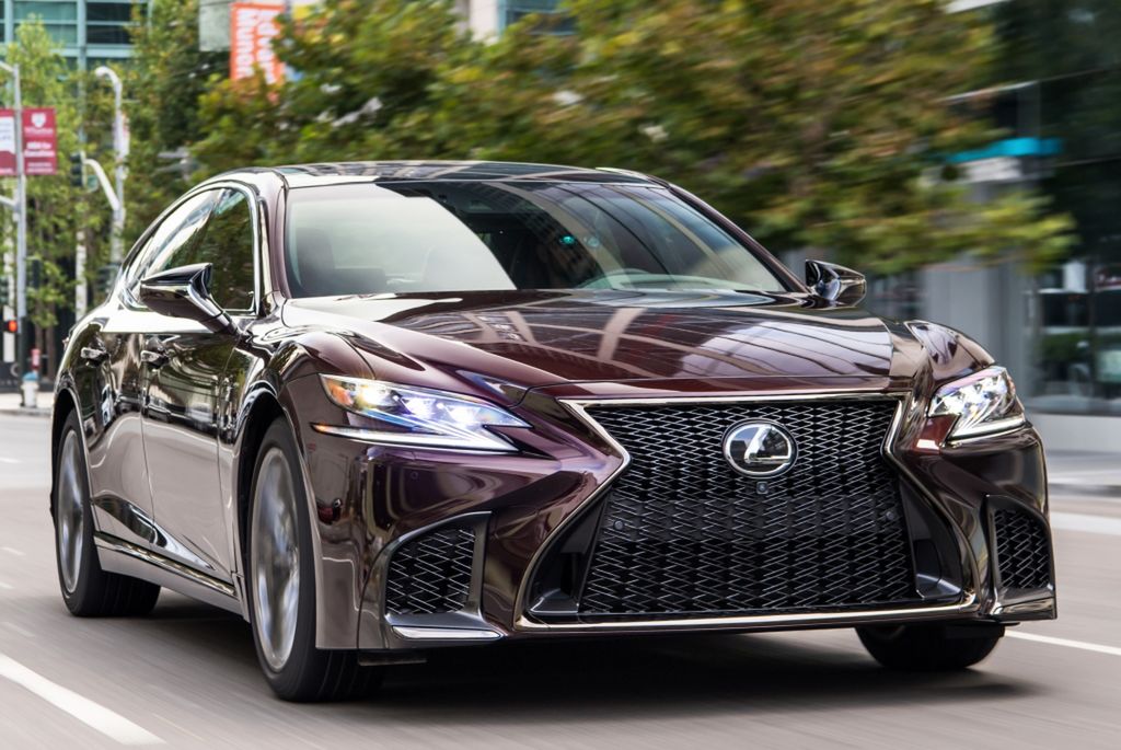 Lexus LS 1