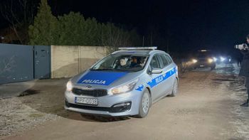 Jeruzal: Policja pod domem Zbigniewa Ziobry. "Ląduję w Polsce o 10.00"