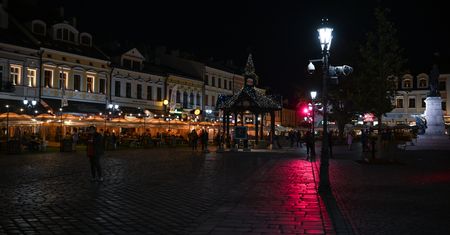 Samorządy dostaną więcej pieniędzy. Część z oszczędności wyłącza oświetlenie uliczne