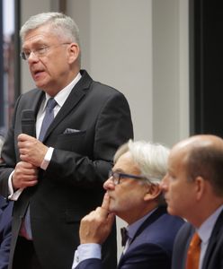 Maksymowicz o wpisie Karczewskiego. "On jest oficerem Prawa i Sprawiedliwości"