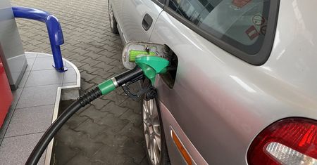 Na stacjach benzynowych trwa dobry trend dla kierowców