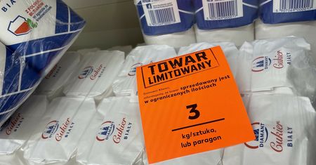 Koniec paniki cukrowej w Polsce? Wiceminister rolnictwa: sytuacja się normuje