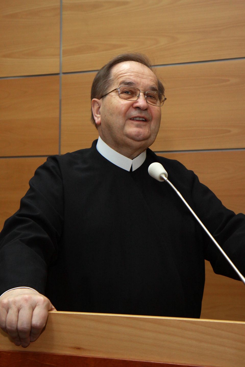Tadeusz Rydzyk zamartwia się o młodych uczestników protestów