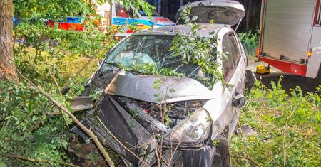 Śmiertelny wypadek pod Oleśnicą. Nie żyje młoda kobieta
