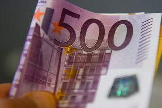 Kursy walut 08.12.2021. Środowy kurs funta, euro, dolara i franka szwajcarskiego