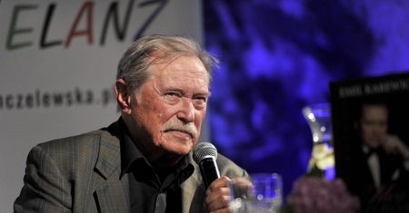 Emil Karewicz. Dzieci nie wiedziały o jego żonach. Syn nie spełnił jego ostatniej woli?