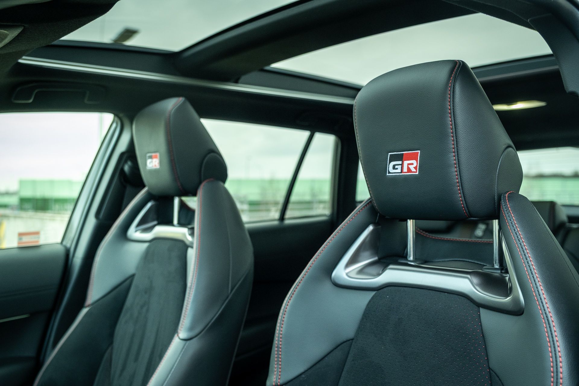 Toyota Corolla Cross GR Sport Hybrid Dynamic Force (2026)