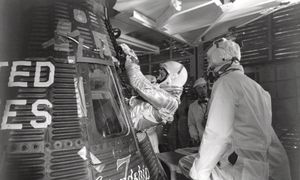 Pierwszy Amerykanin na orbicie. Nie powiedziano mu wszystkiego