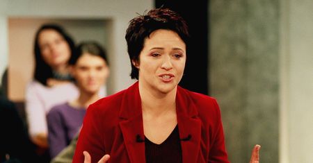 Ewa Drzyzga skończyła 56 lat. Pamiętacie jej początki?