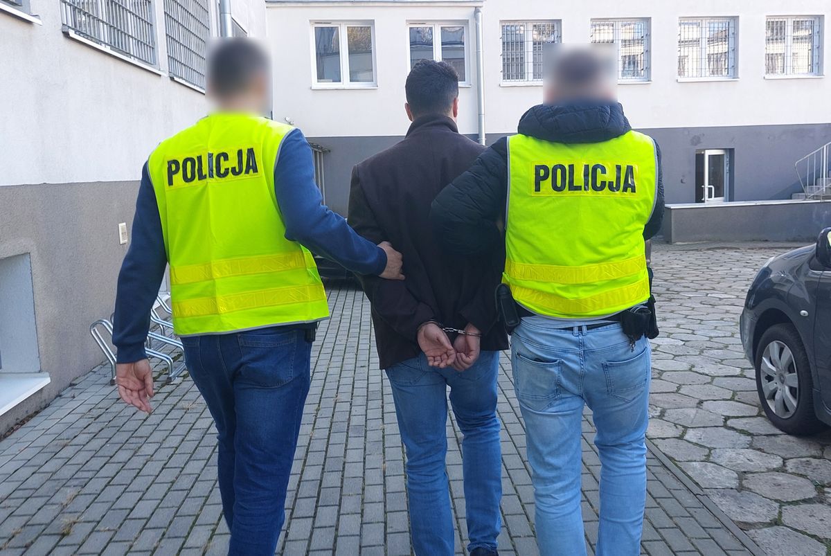 Chełm: 29-latek z woj. śląskiego aresztowany za fałszywe zaświadczenia