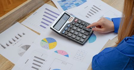 Dlaczego osoby na JDG mają niższe emerytury niż osoby pracujące na Umowę o pracę?