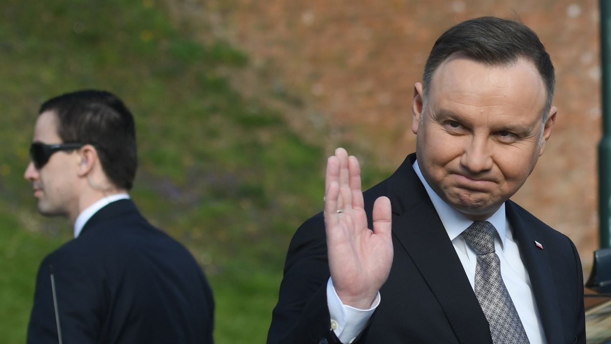The President of Poland, Andrzej Duda, speaks the media at the end of his visit to a sarcophagus where President Lech Kaczynski and First Lady Maria Kaczynska were laid, on the day of the 10th anniversary of Smolensk crash disaster.
In the early hours of the morning, on April 10th, 2010, a TU-154M plane crashed in Smolensk (Russia) a 1km short of the runway in foggy weather conditions, killing all 96 passengers on board, including the Polish President Lech Kaczynski and his wife.
On Friday, April 10, 2020, Krakow, Poland. (Photo by Artur Widak/NurPhoto via Getty Images)