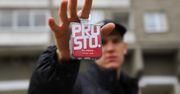 PROSTO., czyli korzenie polskiej mody streetwearowej. SAMSUNG, czyli niezaspokojony głód tworzenia nowych technologii.