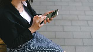 Dostałeś takiego SMS-a? Lepiej zablokuj kontakt