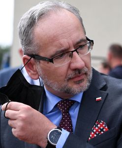 Grodzisk Mazowiecki. Minister nagrodził pracowników za obronę punktu szczepień