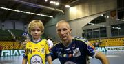 Legenda piłki ręcznej Karol Bielecki zaprasza na treningi koszykówki w UJK Kielce