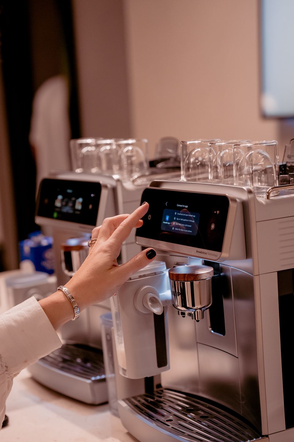 Nowy Philips LatteGo Pro Café Aromis